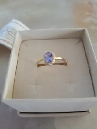 Anillo Oro 18k Tanzanita y Diamantes
Certificado