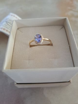 Anillo Oro 18k Tanzanita y Diamantes
Certificado