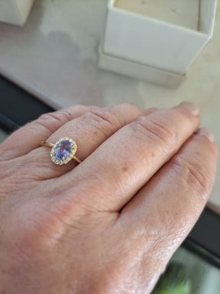 Anillo Oro 18k Tanzanita y Diamantes
Certificado