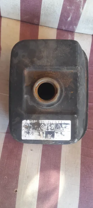 Serbatoio tagliaerba