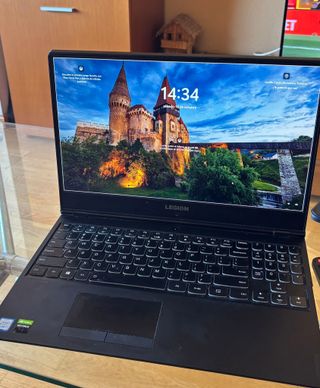 Lenovo Legion Y540-15IRH. Portatil Gaming