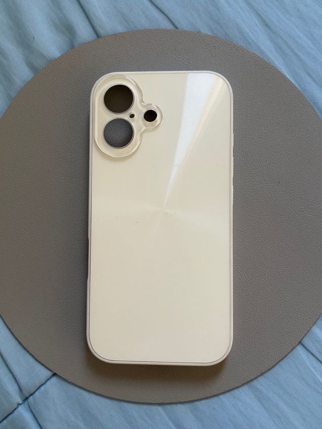Funda iPhone 16 Blanco Hueso
