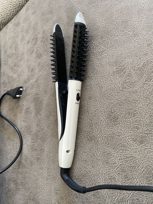 Plancha Cepillo Pelo PRI Negro/Blanco