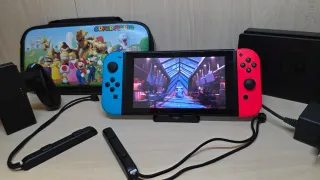 Nintendo Switch Rosso/Blu + Giochi