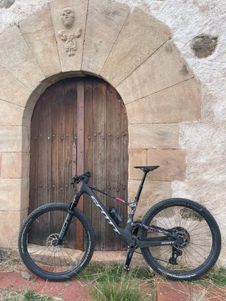 Bici Scott Spark RC Team Carbon 2025. talla M