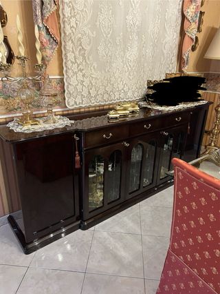 Madia in legno e tavolo vetro