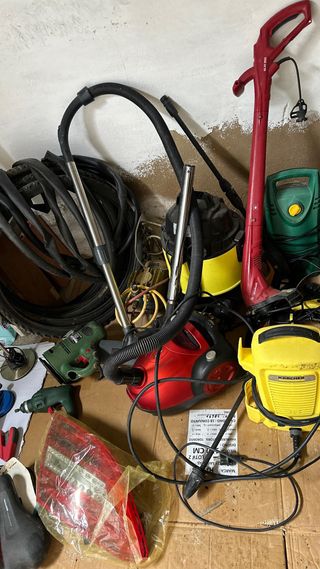 Aspiradora y herramientas
