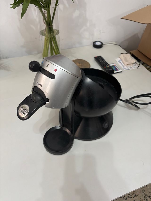 Cafetera Krups Dolce Gusto