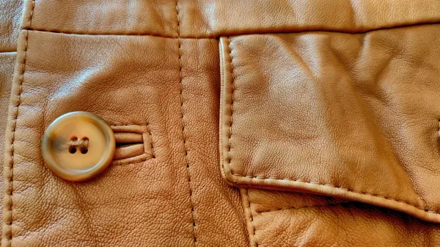 Chaqueta de piel Sasch camel talla 44