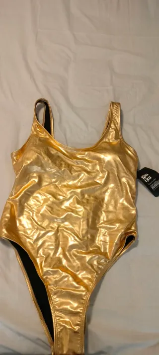 Bañador Dorado Rita Ora Primark