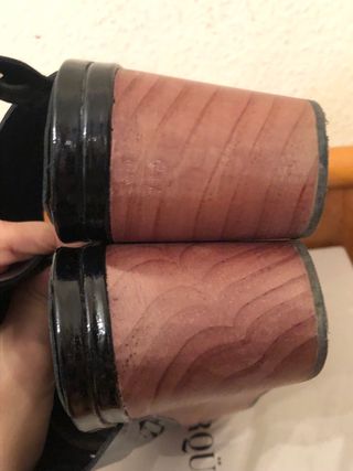 UTERQÜE - Sandalias charol cuña madera 39