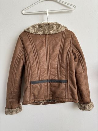 Cazadora ante Bershka marrón