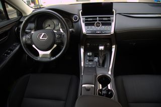 Lexus NX 2018