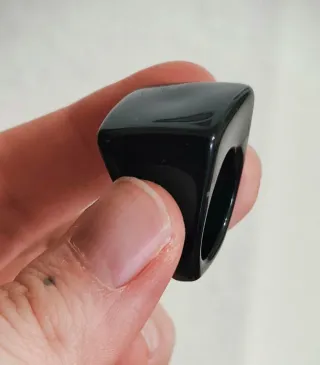 Anillo Resina Negro Cuadrado