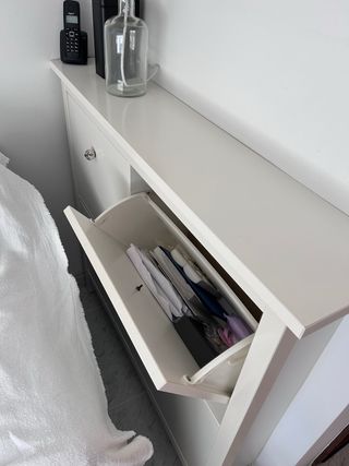Scaffale scarpiera Ikea con manici di Zara Home