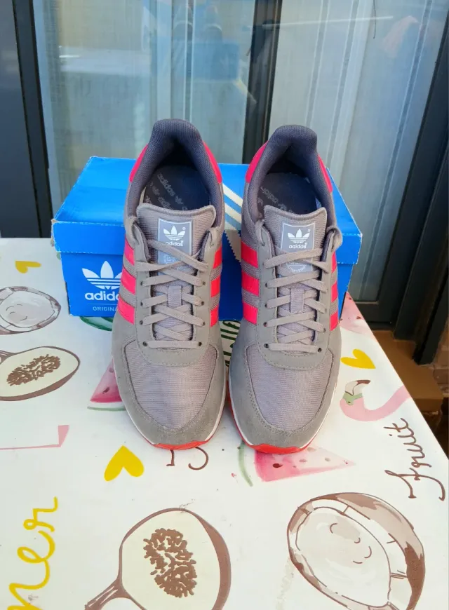 Adidas ZX 700 Nuevas Talla 39 Mujer