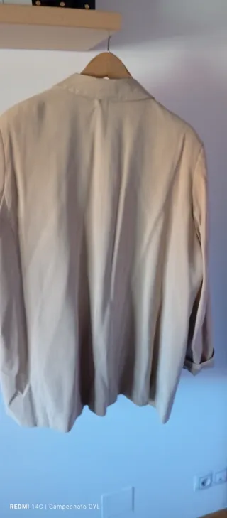 Gabardina Beige Talla S/36 Primark