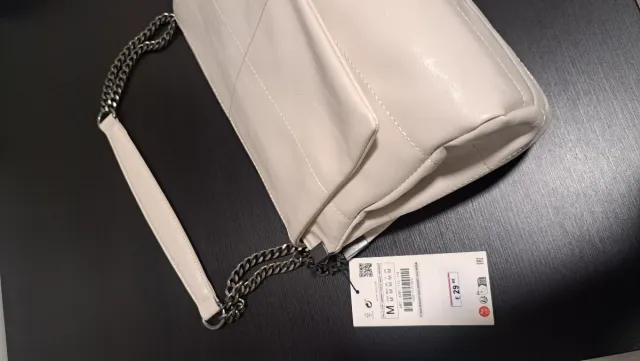 Bolso Zara blanco roto con etiqueta