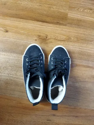 Botines brillo 36