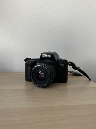 Fotocamera Canon EOS 1000F