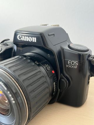 Fotocamera Canon EOS 1000F