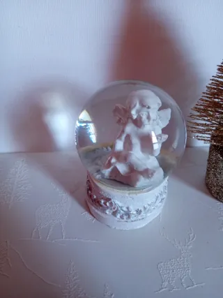 Árbol y Bola de Navidad Ángel
