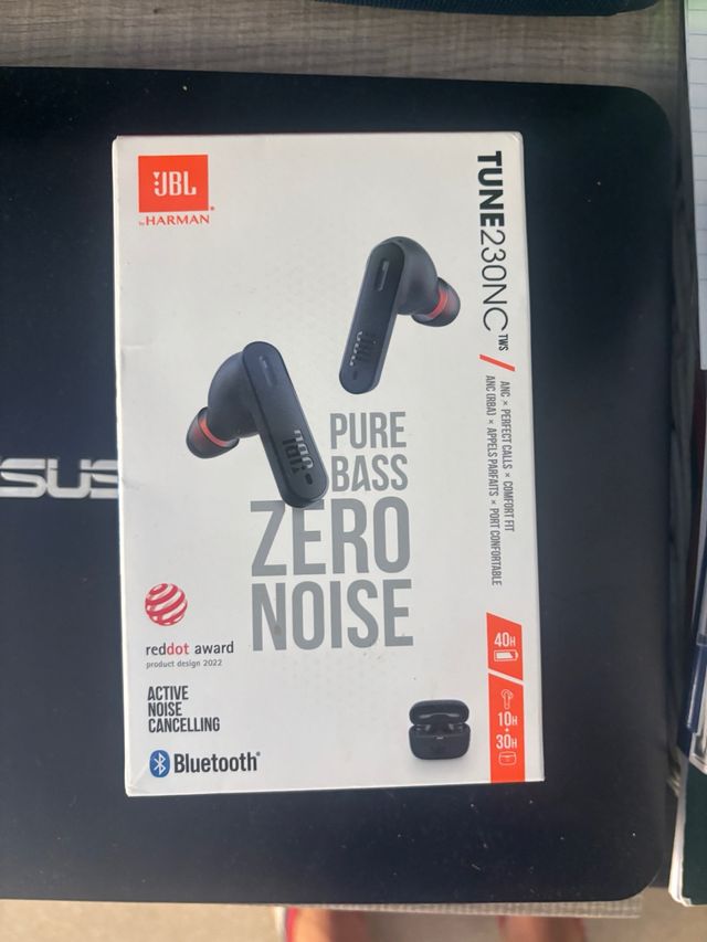 Auriculares JBL TUNE230NC TWS Negro/Rojo