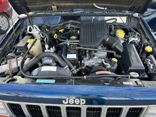 Jeep Cherokee Limited XJ 4.0 L