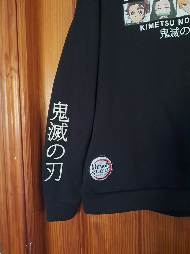 Sudadera Kimetsu No Yaiba. Talla 16