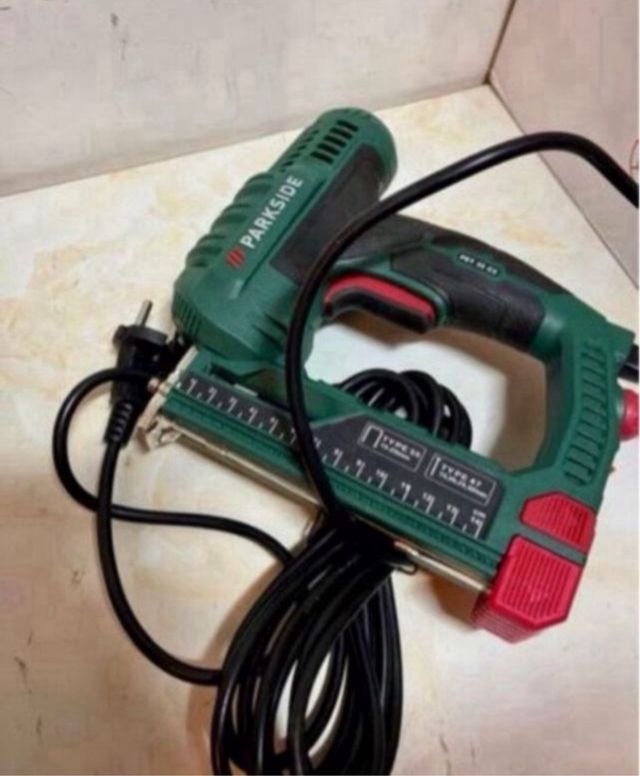 Grapadora eléctrica 