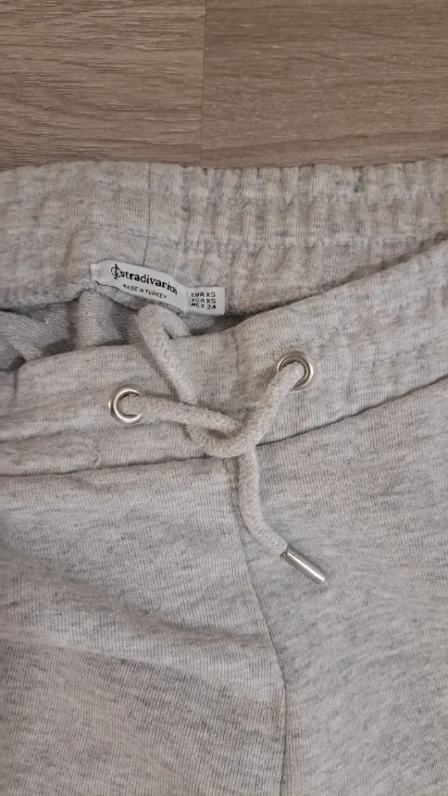 Pantalón chándal Stradivarius Gris Talla XS