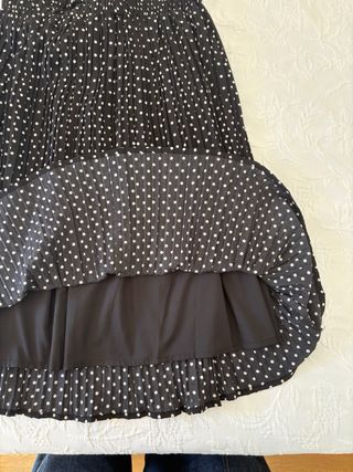 Falda plisada negra lunares blancos, talla 38