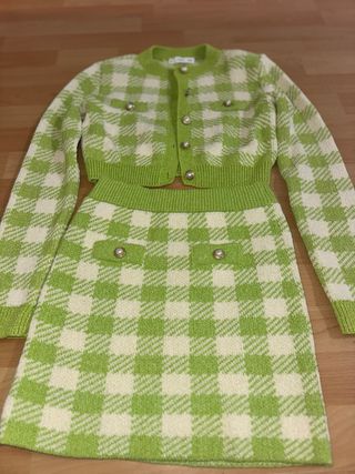 Conjunto Mango cuadros verde y blanco