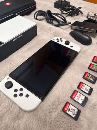 Accessori OLED + per Nintendo Switch