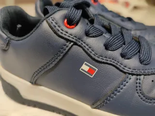 Scarpe bimbo Tommy Hilfiger tg. 30