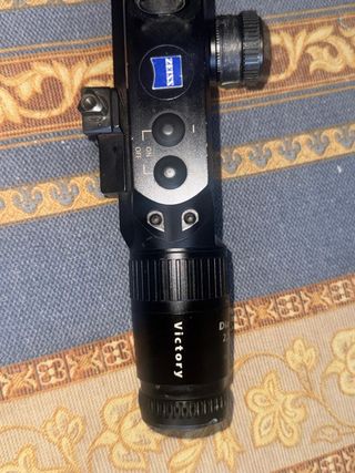 Visor Zeiss Victory 2.5x10x50
