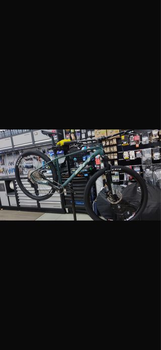 Bicicleta BH Expert 4.5 MD