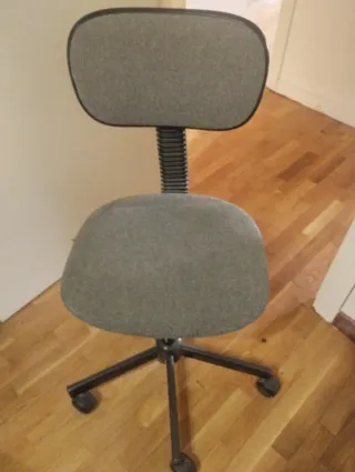 Silla de escritorio infantil gris