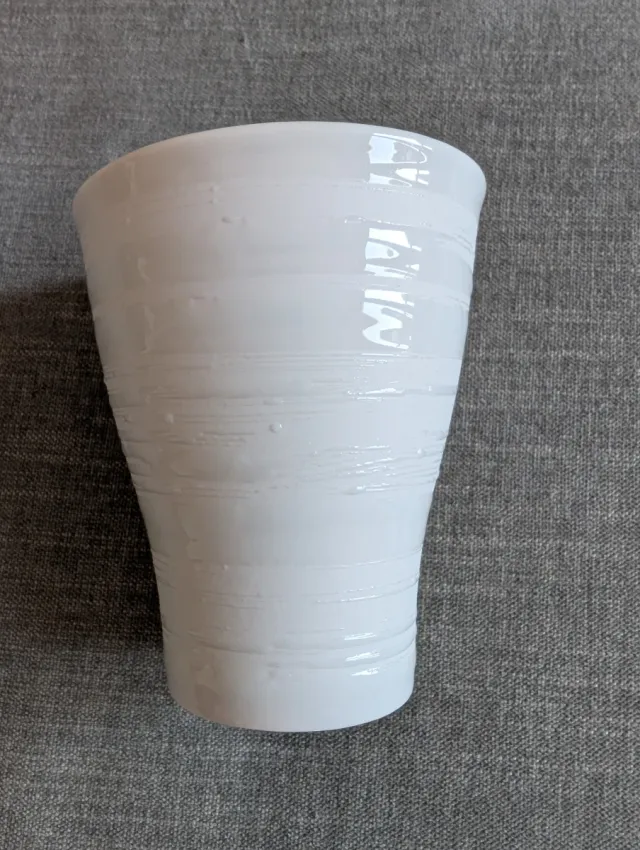 Vasetto in ceramica bianco