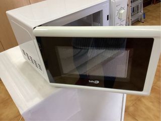 Microondas blanco