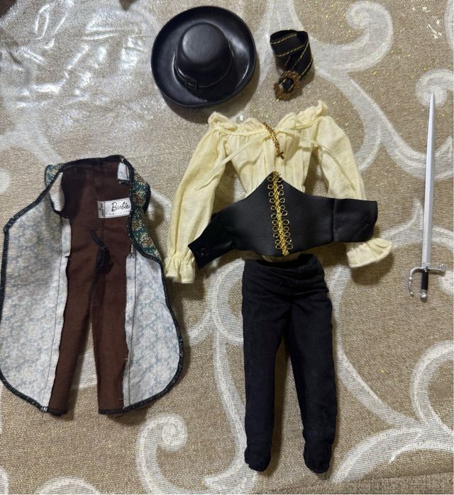 Completo Barbie Angelica Pirates of  Carabbean 