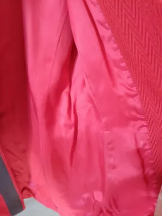 Abrigo Carolina Herrera Rojo