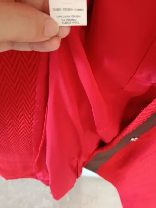 Abrigo Carolina Herrera Rojo