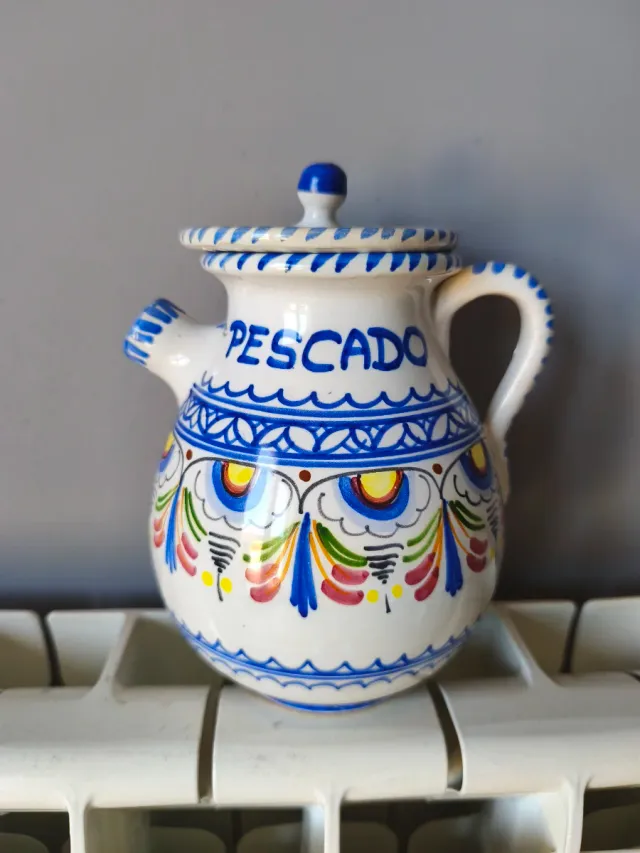 Jarras cerámica pintadas a mano