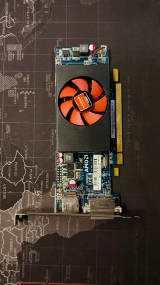 Scheda video AMD Radeon HD 8490