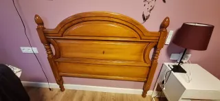 2 Mesitas de noche provenzal y cabezal 135