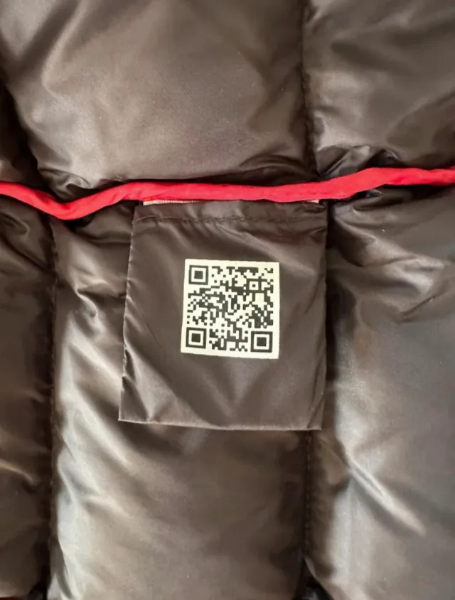 Cazadora Jott Mujer Pluma Negra Nueva