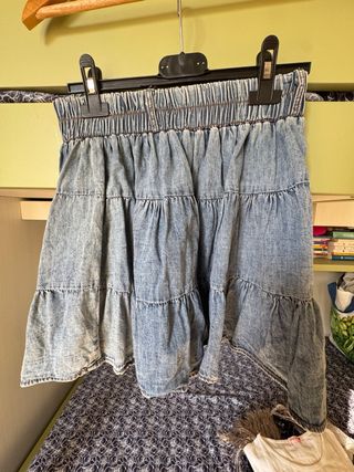 Gonna jeans leggera a balze