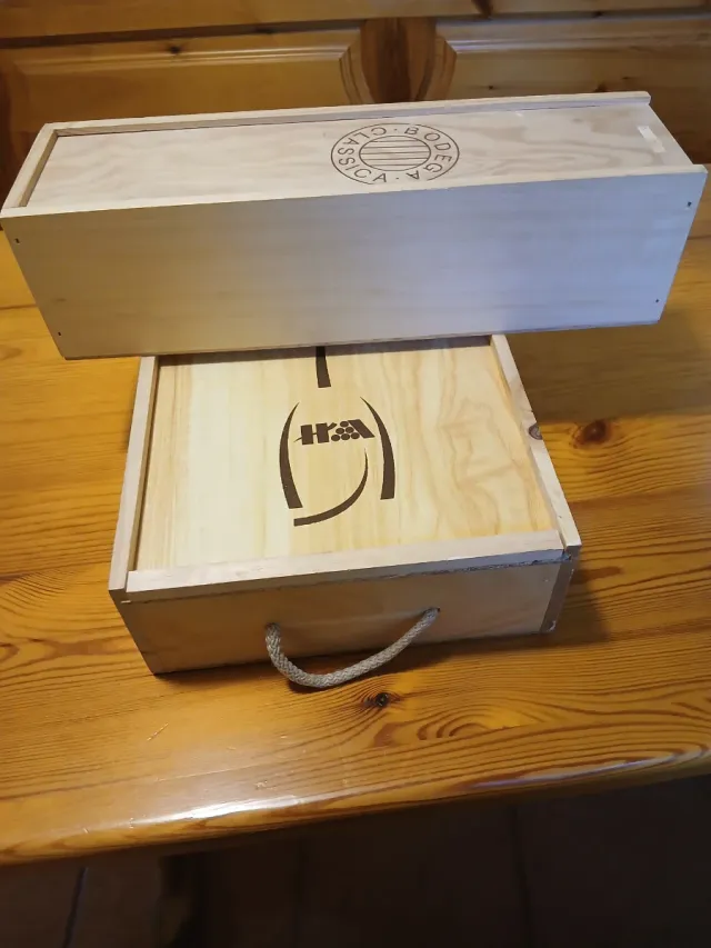 Cajas de madera para vino