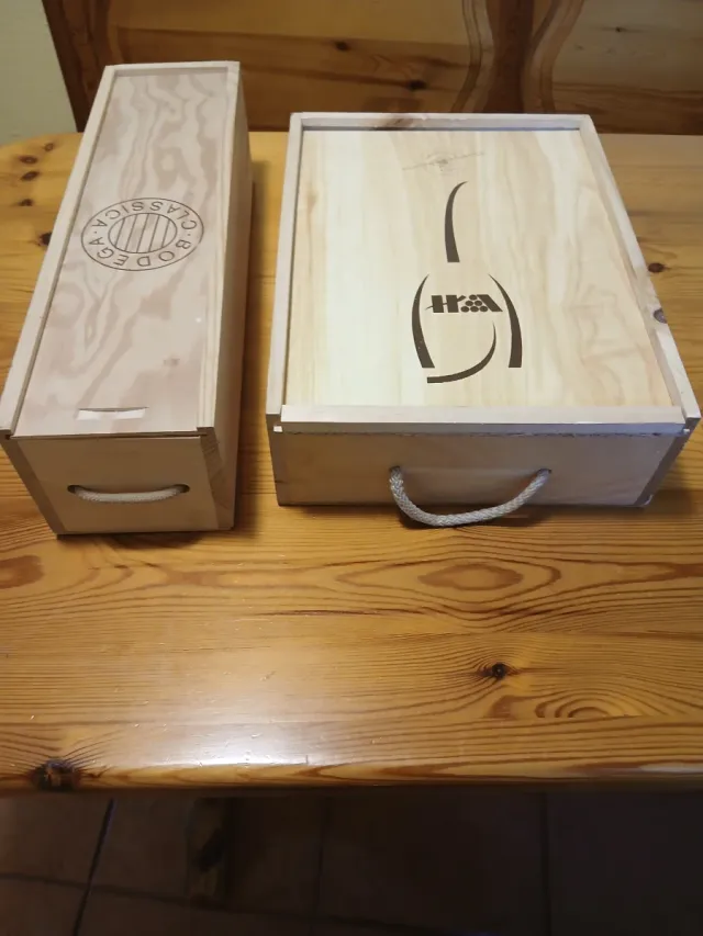 Cajas de madera para vino